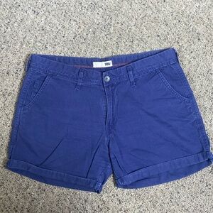 Levi’s Blue 100% Cotton Cuffed Shorts 4.5” Inseam 9.5” Midrise Sz 10